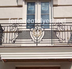 Ferforje Balkon 19