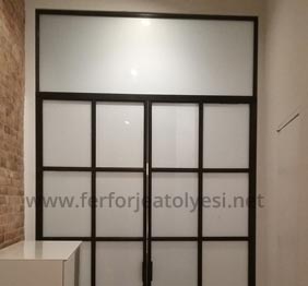 Camlı Demir Kapı 105