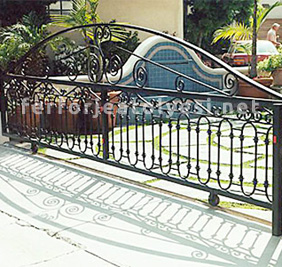 Ferforje Kayar Kapı 06